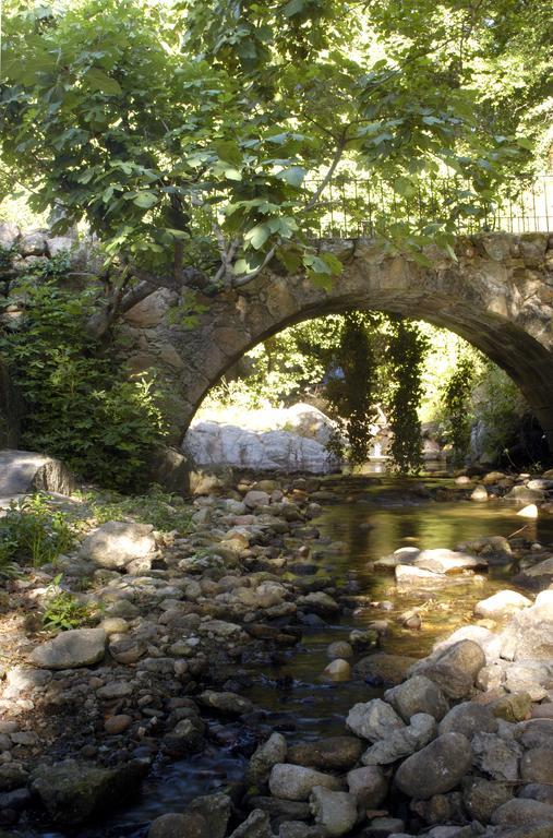 Apartamento Rural Arbequina, PISCINA CLIMATIZADA TERMAL Balneario el Salugral a 12 KILÓMETROS, 5 euros por persona Casas del Monte Habitación foto