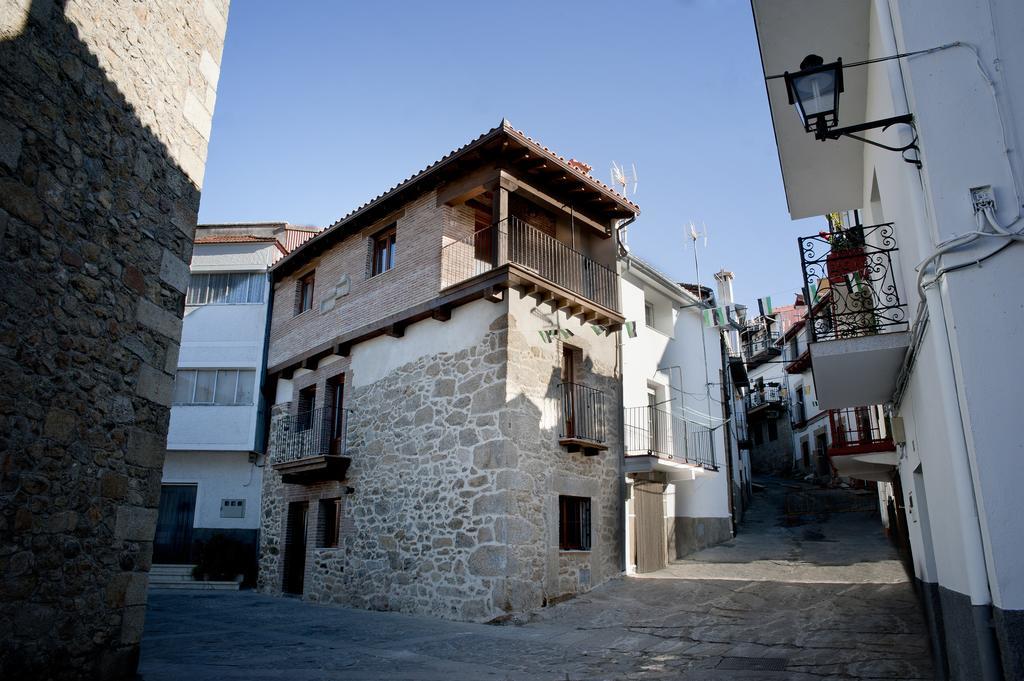 Apartamento Rural Arbequina, PISCINA CLIMATIZADA TERMAL Balneario el Salugral a 12 KILÓMETROS, 5 euros por persona Casas del Monte Habitación foto