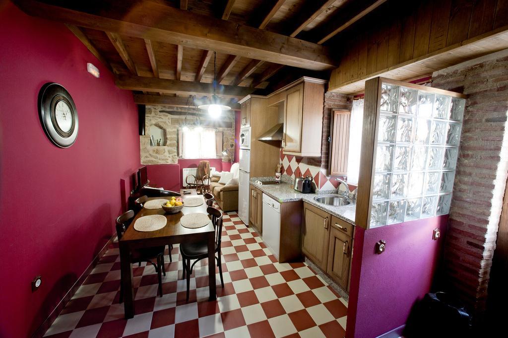 Apartamento Rural Arbequina, PISCINA CLIMATIZADA TERMAL Balneario el Salugral a 12 KILÓMETROS, 5 euros por persona Casas del Monte Habitación foto